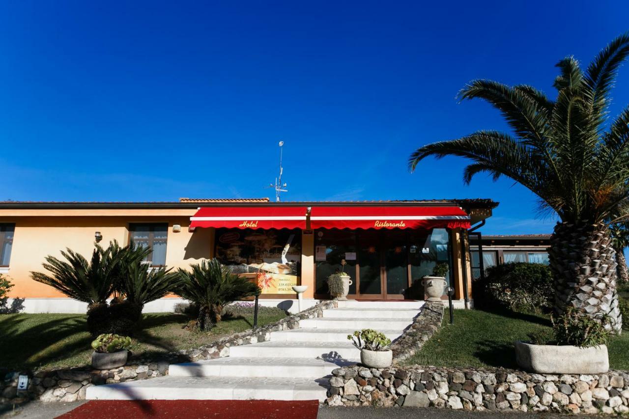 Su Soi Guest House Cabras Exterior photo